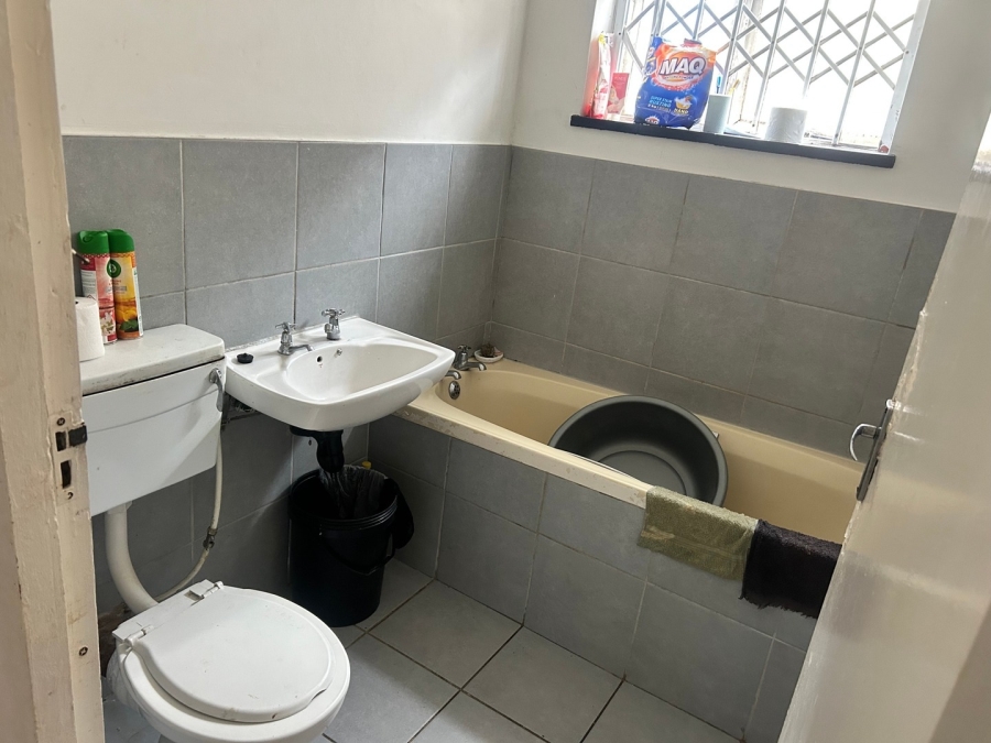 2 Bedroom Property for Sale in Quigney Eastern Cape